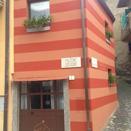 Casa Castagna Feriehus Nesso
