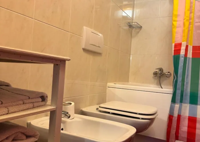 Holiday home Casa Vacanza Castagna *